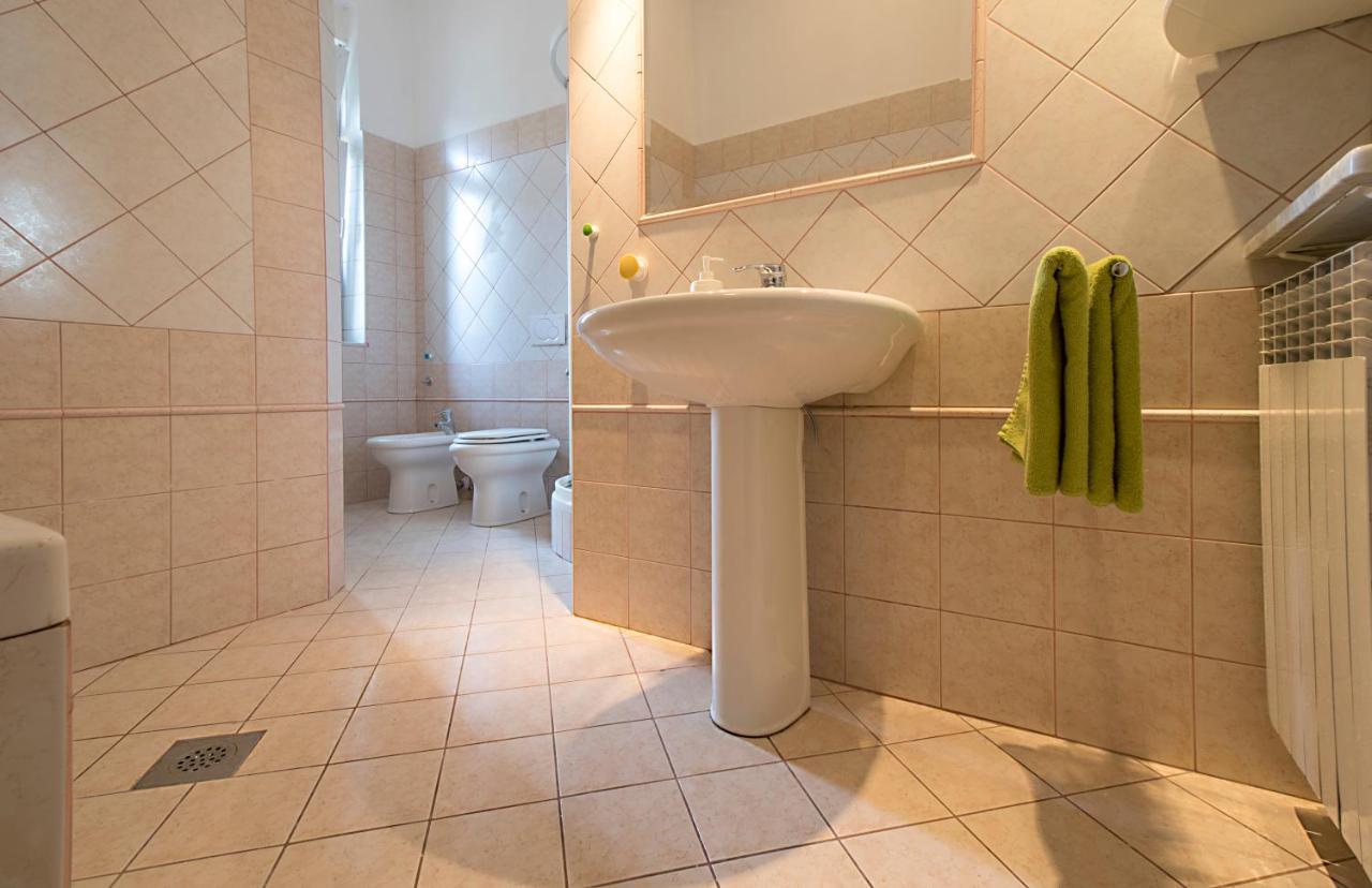 Guesthouse Centar 2 Zagabria Esterno foto